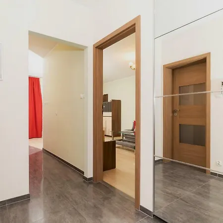 Brzask By Renters