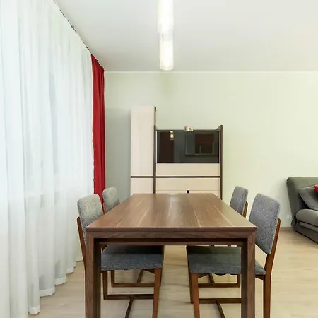 Brzask By Renters *