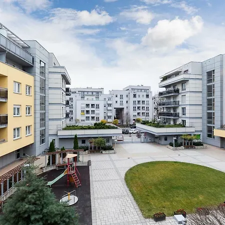 Apartment Brzask By Renters